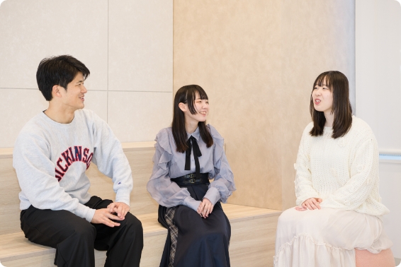 性別・年齢を問わない受験要件